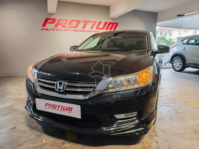 2015HondaAccord HighSpec2.0(A)B/ListBolehLoanKedai - 2