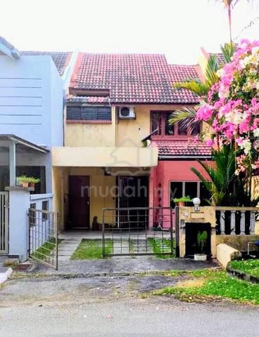 FREEHOLD 22X75 RARE🔥 2 Storey Taman Bukit Saga Seksyen 26 Shah Alam 1