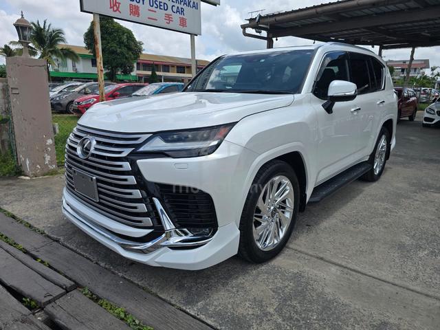 2023 Lexus LX600 Luxury (7 Seater) - 3