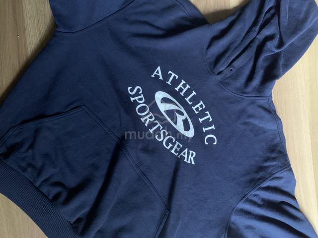 Athletic Sports Gear - photo 3 of 4