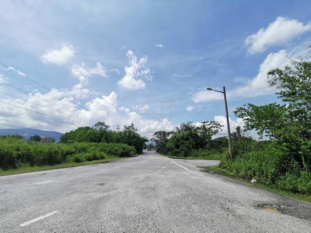 4.1acres Zoned Residential Land Mainroad Frontage Garing Permai Rawang 1