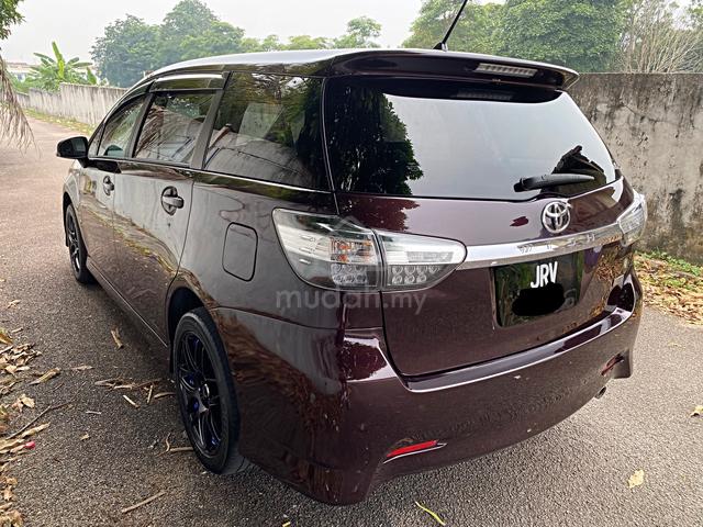 2012 Toyota WISH 1.8 S ZGE20G FACELIFT (A) - 4