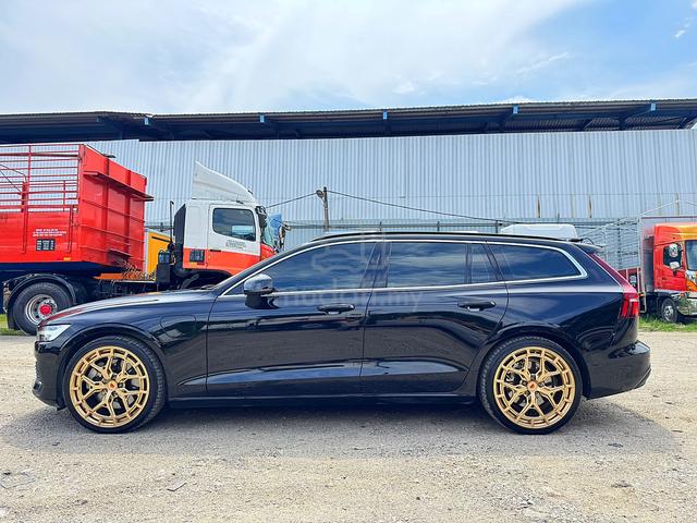 2022 Volvo V60 2.0 RECHARGE T8 (A) - 2