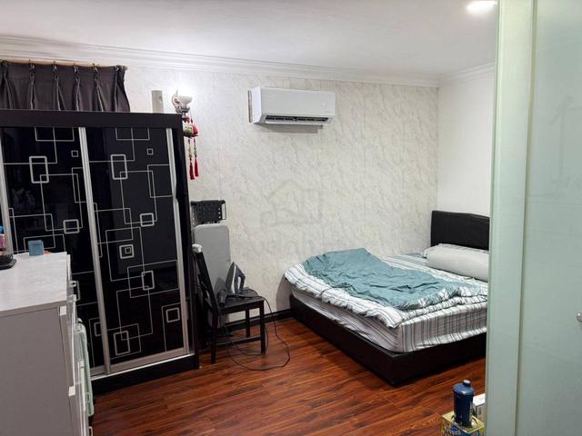 Kota Laksamana Double Storey End Lot — Facing Padang | For Sale 1