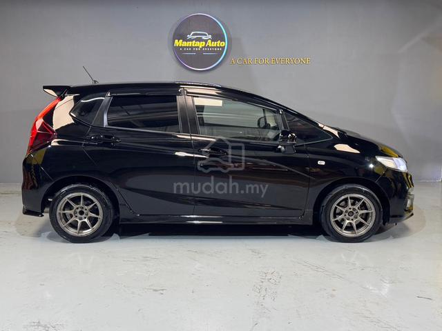 2015 Honda JAZZ 1.5 V (A) Mugen Bodykit Alcantara - 4