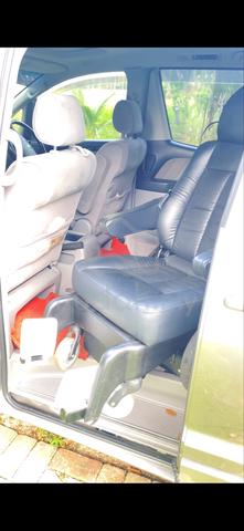 2004 Toyota ALPHARD 3.0 MS MNH10W (A) - 4