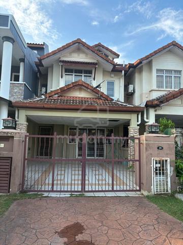 FREEHOLD RENOVATED Double Storey Terrace Bukit Subang Elmina 1