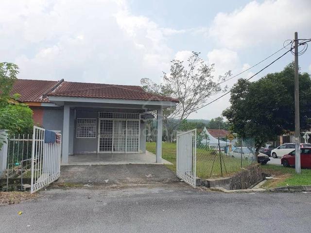 Taman Arowana Impian Seremban 2 Corner Lot Land Area 2605sqft 1