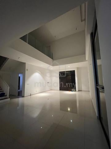 Long Branch Residence@ Kota Kemuning 1