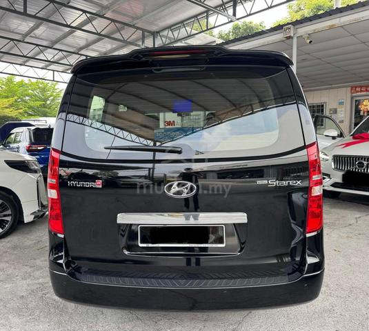 2019 Hyundai GRAND STAREX 2.5 P/Door Full Loan - 4