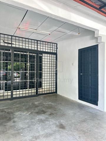 RUMAH Teres 1 TINGKAT UNTUK DISEWA 1