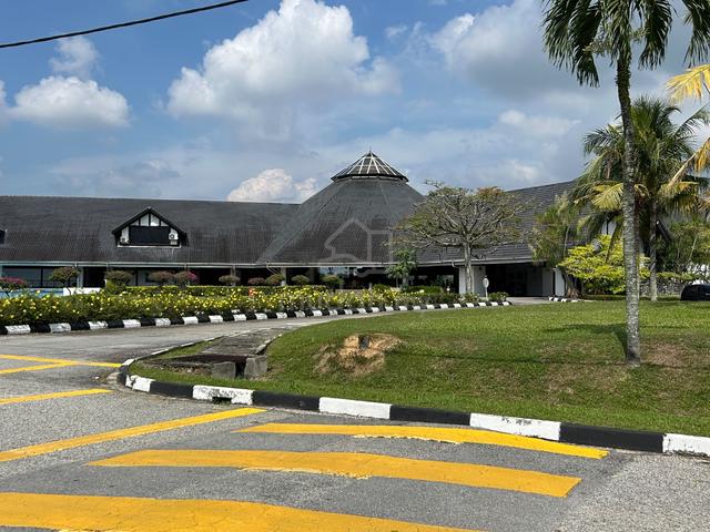 Lot Bungalow Staffield Country Resort Jalan Mantin Semenyih 1
