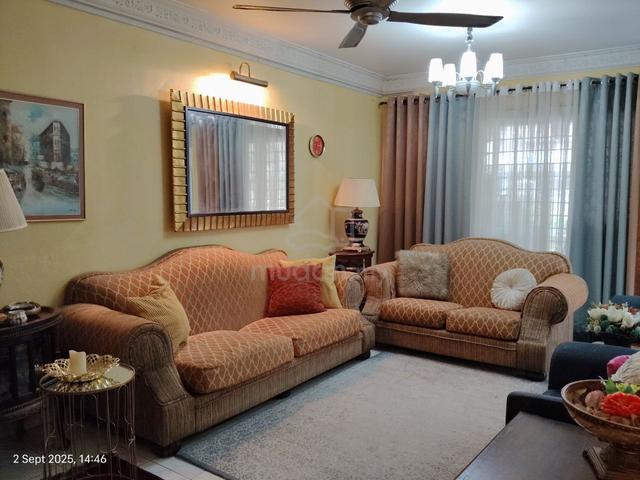 20’X70’, Renovated 2 Storey Seksyen 20 Shah Alam-Near KPJ Shah Alam 1