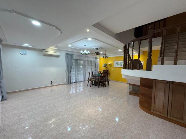 Below Value "Corner Lot" Gated Guarded Double Storey Ozana Impian 1