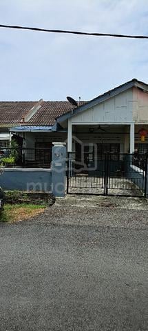 Rumah Sewa Pekan Nilai 1