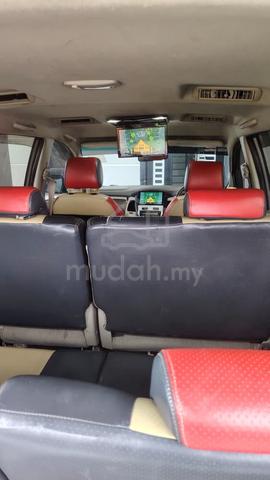 Toyota Innova 2.0 G (AT) - 4