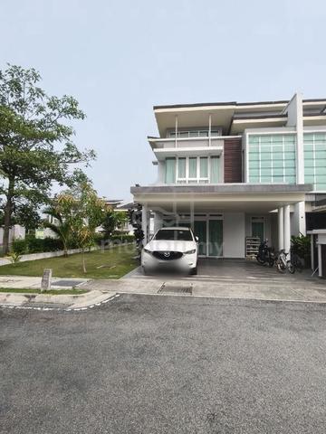 Corner Lot Double Storey Presint 12 Putrajaya 1