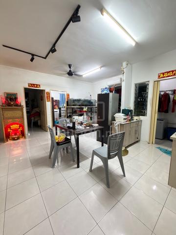 Damai Vista Apartment 1