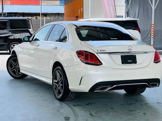 Mercedes Benz C200 AMG - 2