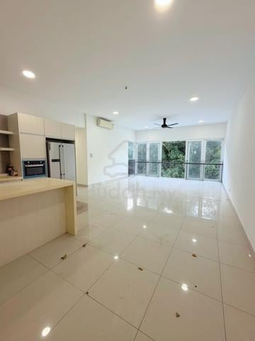 The Loft @ Southbay 1