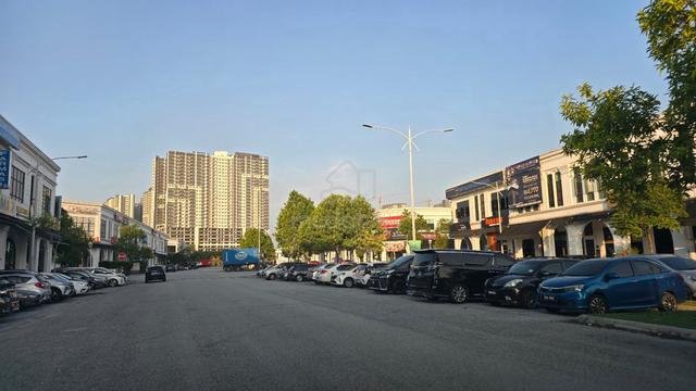 Prime Inter Ground Floor Shop for Rent | Nice Unit | Eco Majestic City 1