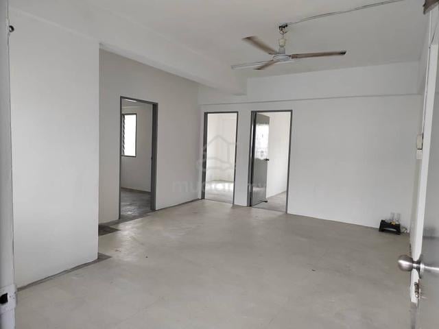 Sandalwood Court 1