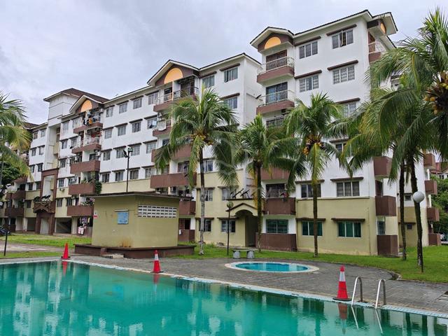 Sri Kenari Apartment 1