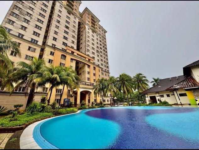 Persiaran Tanjung Apartment 1