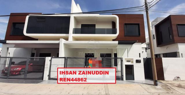 2 STOREY SEMI D LUAS🔥REBATE 58K✅LIKE NEW⚡4🛏️4🛁, Taman Seri Belida 1