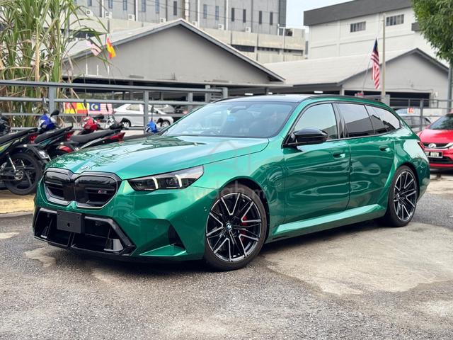 New 2025 Bmw M5 Touring 4.4 Competition Xdrive G99 - 1