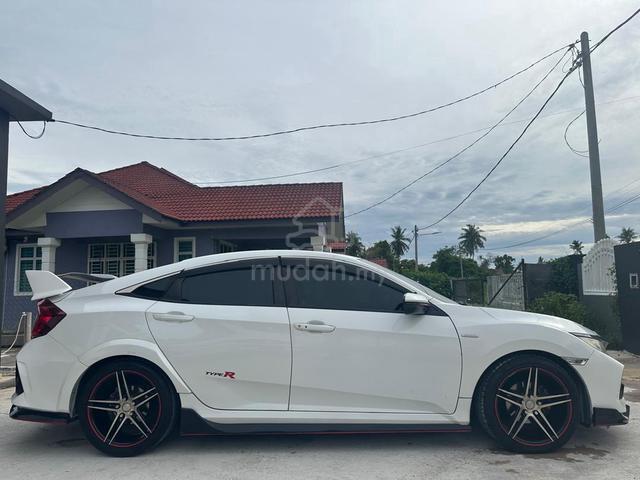 2016 Honda CIVIC 1.8 I-VTEC (A) - 4