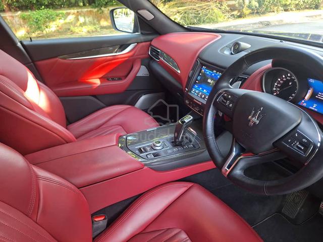 2021 Maserati LEVANTE S 3.0 SQ4 (A) PETROL CBU - 4
