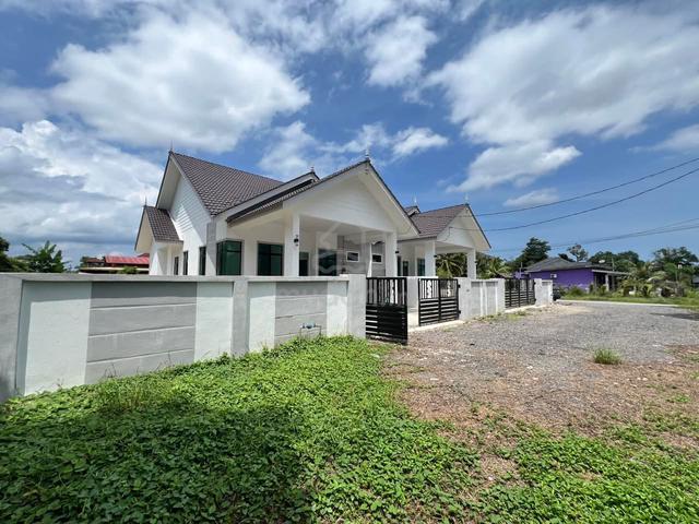 Rumah SEMI D CANTIK LAST UNIT DEKAT SK KG BANGGOL KATONG K.TRG 1