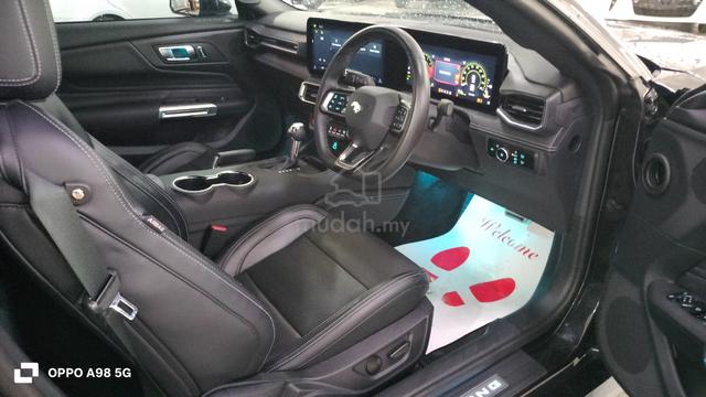 3605km YEAR 2025 Ford MUSTANG 2.3 ECOBOOST (A) - 3