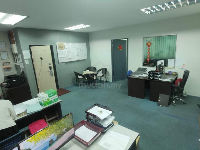 Bundusan Penampang Office 1250 Sq ft 1