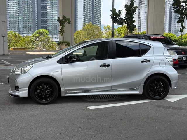 2014 Toyota PRIUS C 1.5 TRD - NEWABS/NEWBATT - 4