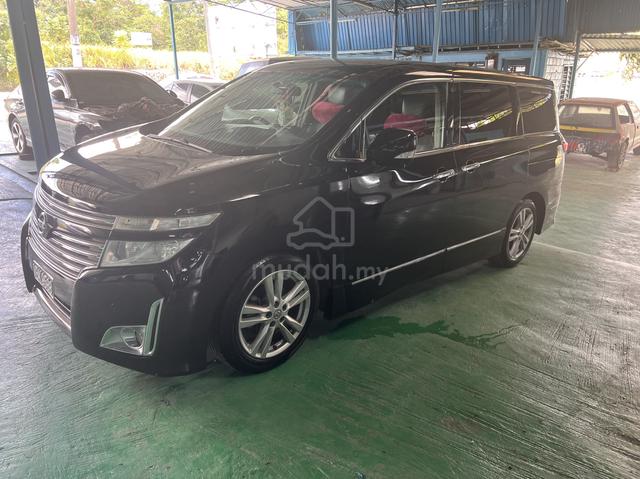Nissan ELGRAND 2.5 HIGHWAY STAR (A) - 3
