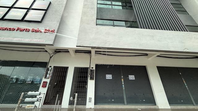Best Deal! Brand new shop! Machang Bubok Ground Floor For Rent 1