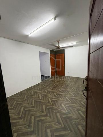 Flat Pandan Jaya 1