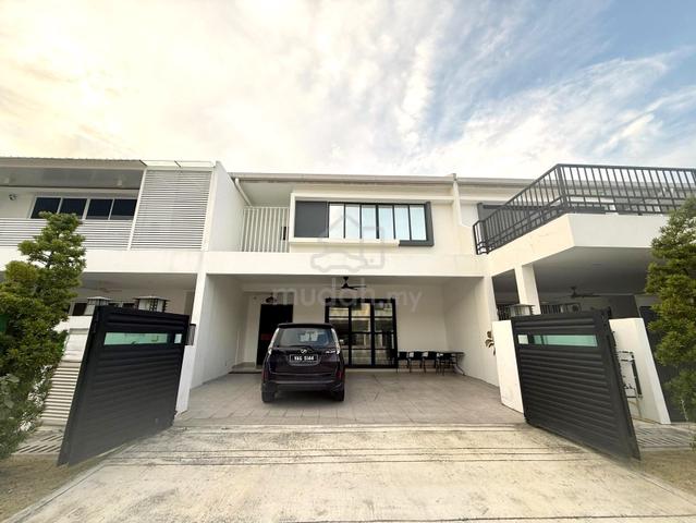 Terrcantik Brand New Double Storey Superlink Sejati Lakeside Cyberjaya 1