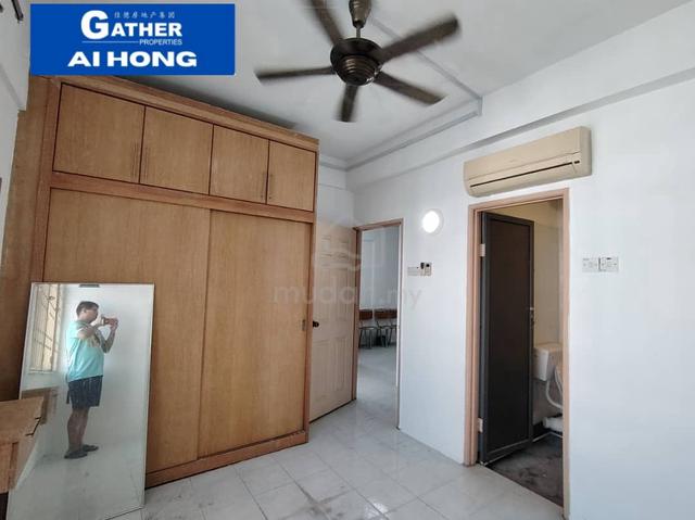 Desa Bayan Apartment 4