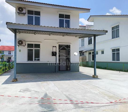 Bandar Dato Onn 2storey Semi D or corner house for rent 1