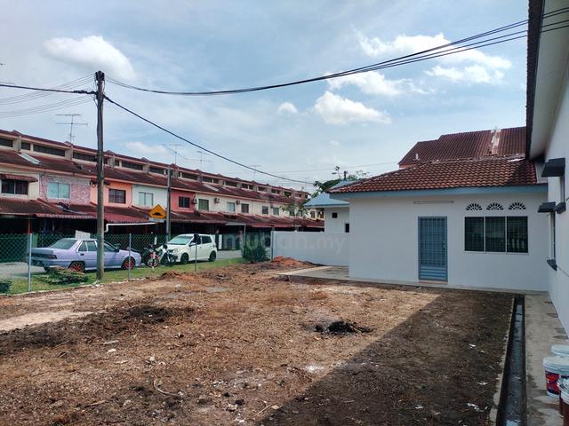 1Sty Corner Link House, Tmn Sri Mutira, Sri Gading, Batu Pahat, Johor 1