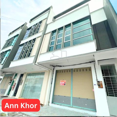 Hot Location Shoplot First Floor & 2nd Floor RENT @ Kangar Jaya Perlis 1