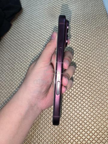 iPhone 18 Pro 256GB Burgundy Like New - photo 3 of 5