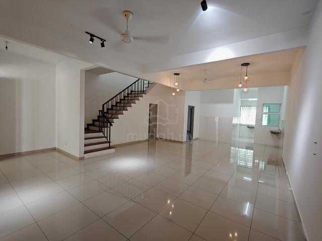 OPEN FACING 2 Sty Terrace GATED GUARDED AZELIA Bukit Banyan For Rent 1