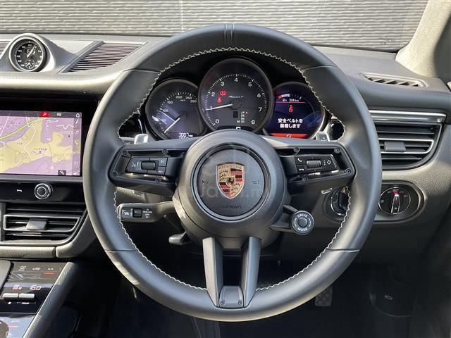 2024 Porsche MACAN 2.0 T FACELIFT 2.0T ALL BLACK - 4