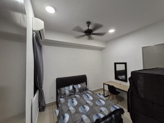 Master room for rent near LRT Chan Sow Lin  1