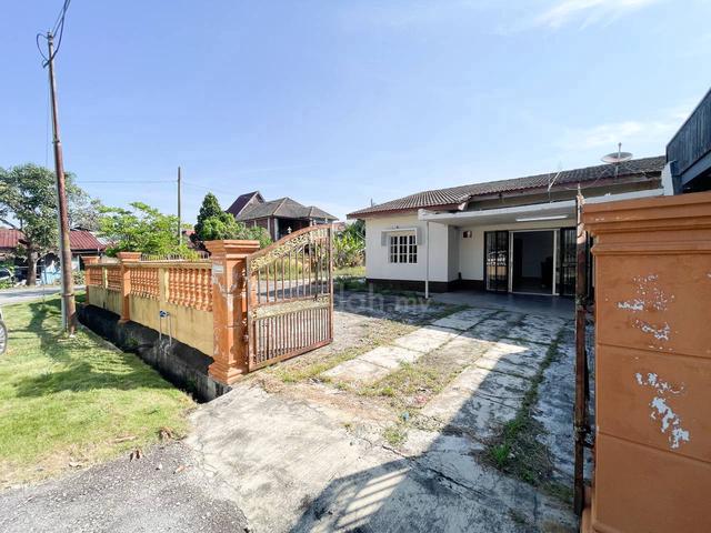 Saiz Luasss 4,693sqft Semi D Single Storey Corner Kapar 1