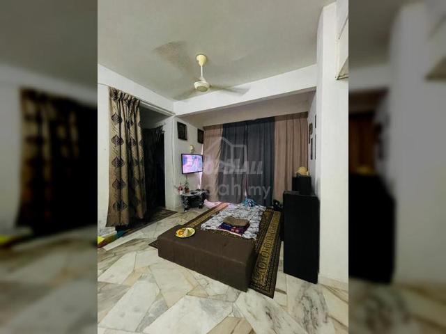 Dahlia Apartment (Jalan Melor) 1
